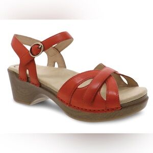 Dansko Women’s Season Red Leather Strappy Sandals Size EU 40